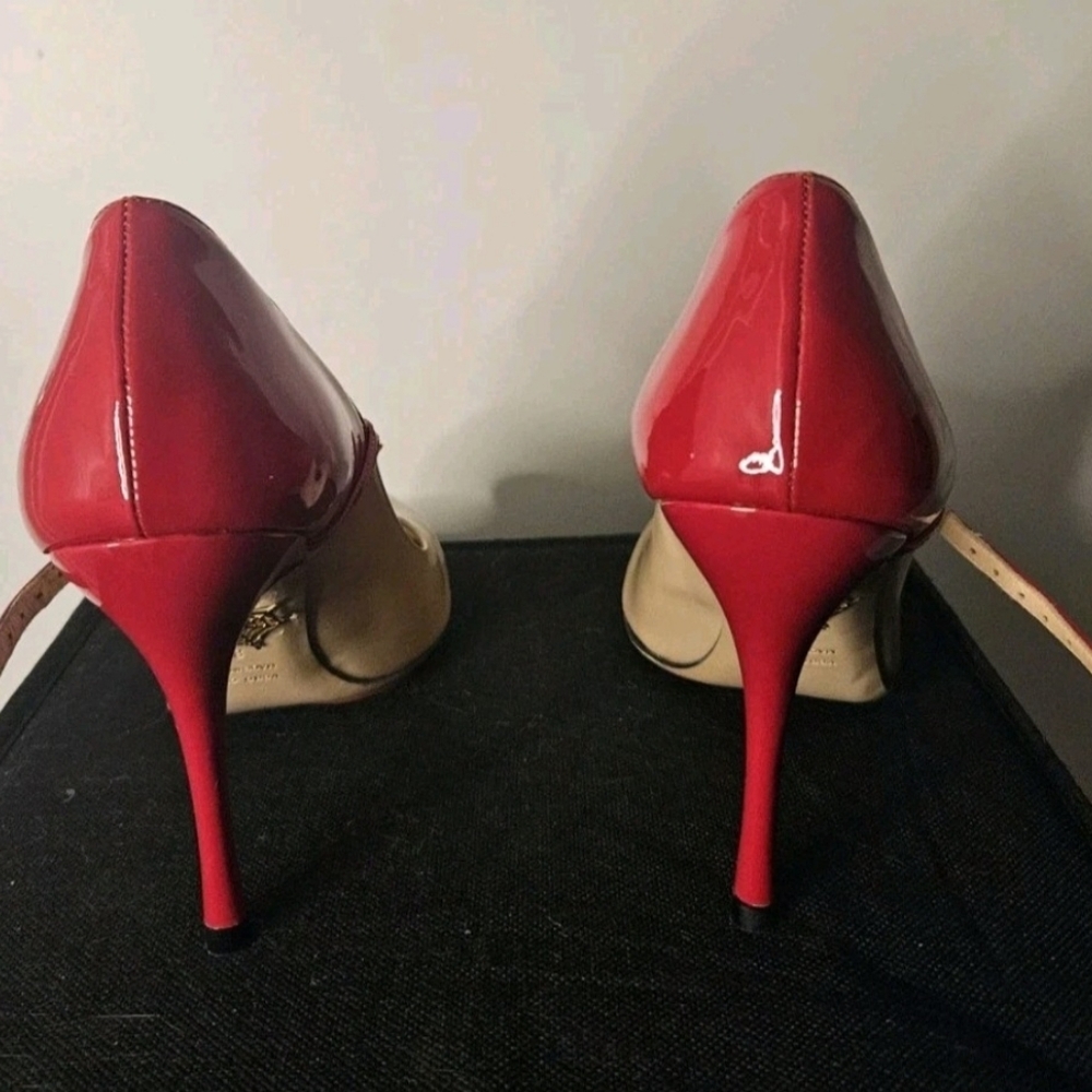 Charlotte Olympia Size 38 EU Beige & Red Jennifer Patent Leather Two Tone Pumps - Picture 4 of 10